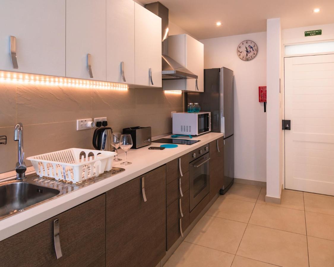 Modern Comfort - 2br Center Of St Julians & Paceville