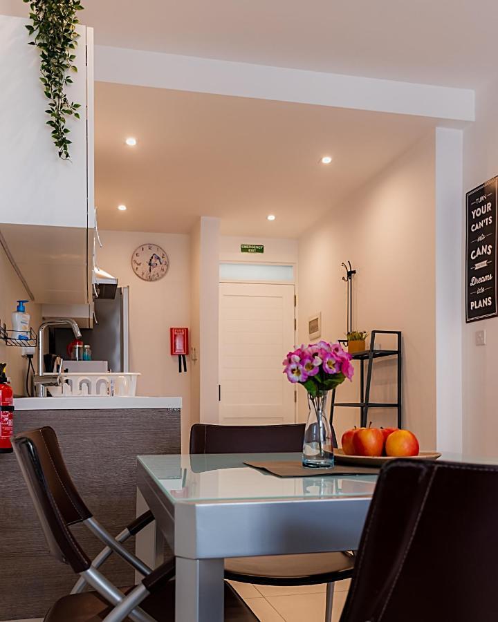Modern Comfort - 2br Center Of St Julians & Paceville Appartement